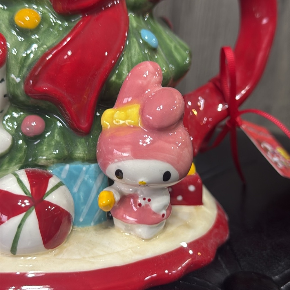 Blue Sky Clayworks Hello Kitty & Friends Christmas Tree Holiday Teapot - Picture 3 of 12
